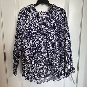 Women’s Patterned Button-up Blouse